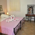 Appartement Takis On A With Private Garden And Sea View