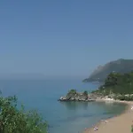Takis On A With Private Garden And Sea View * Pelekas