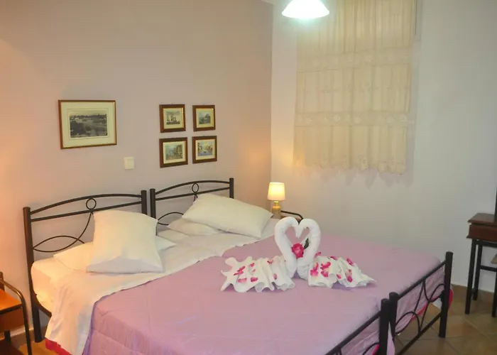 Takis On A With Private Garden And Sea View Apartment